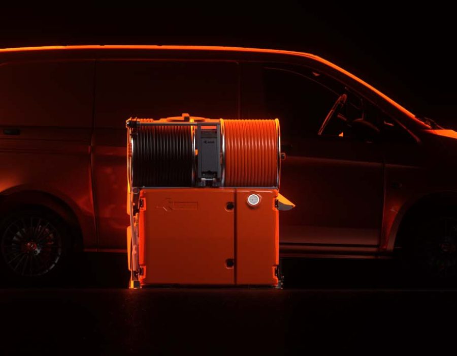 rom-cube-3d-with-van